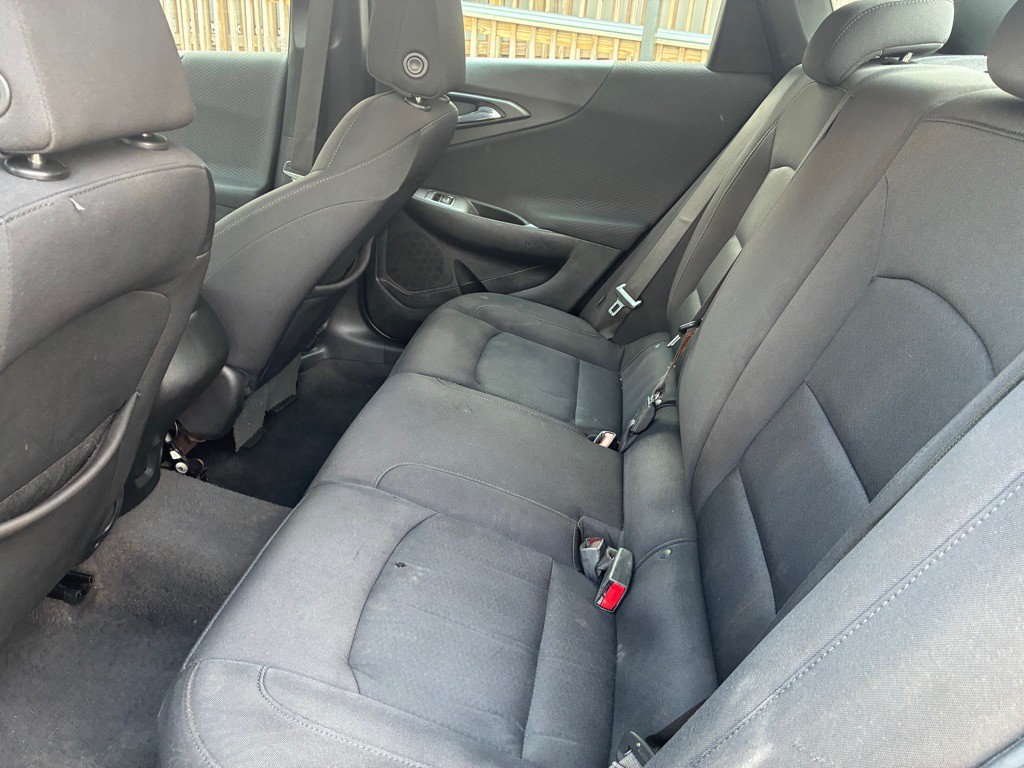 2019 Chevrolet Malibu Image 12