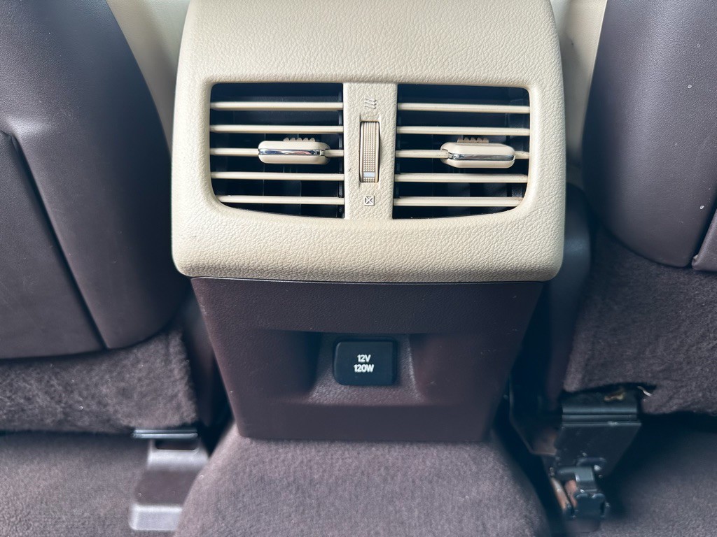 2018 Lexus ES Image 13