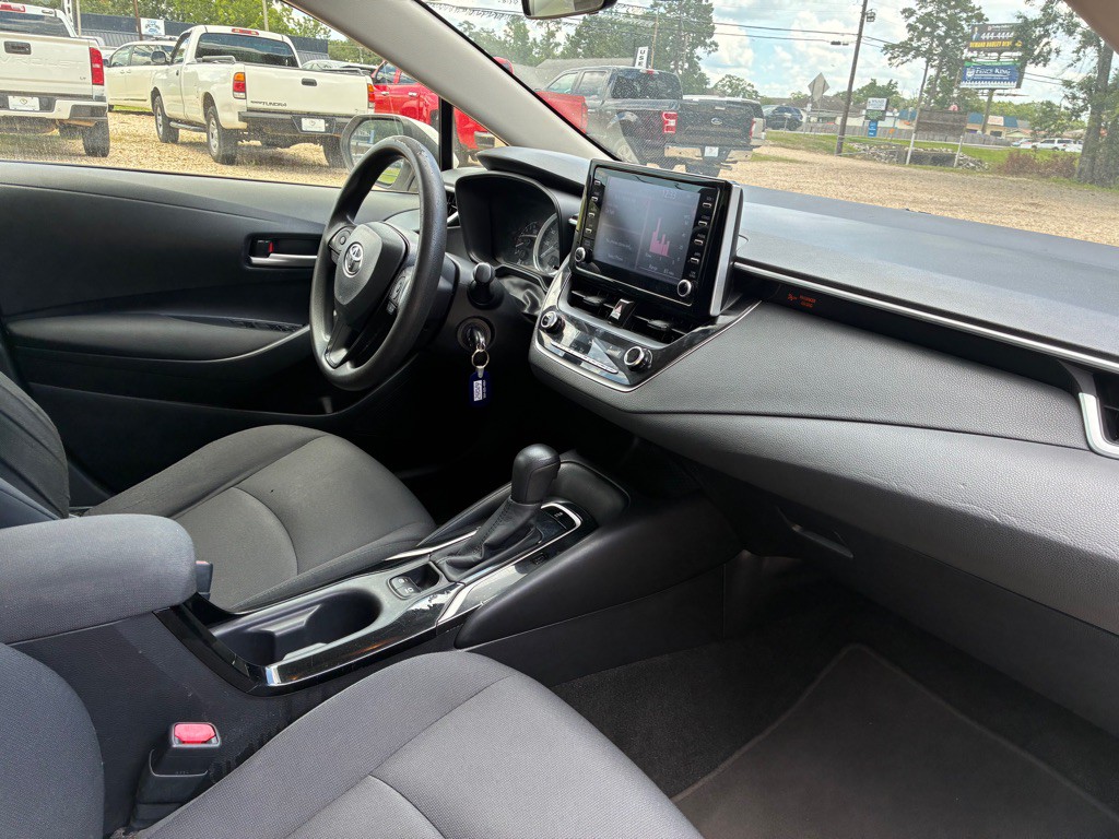 2020 Toyota Corolla Image 19