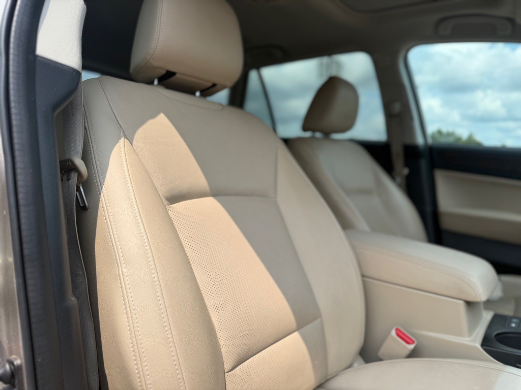 2017 Subaru Outback Image 14