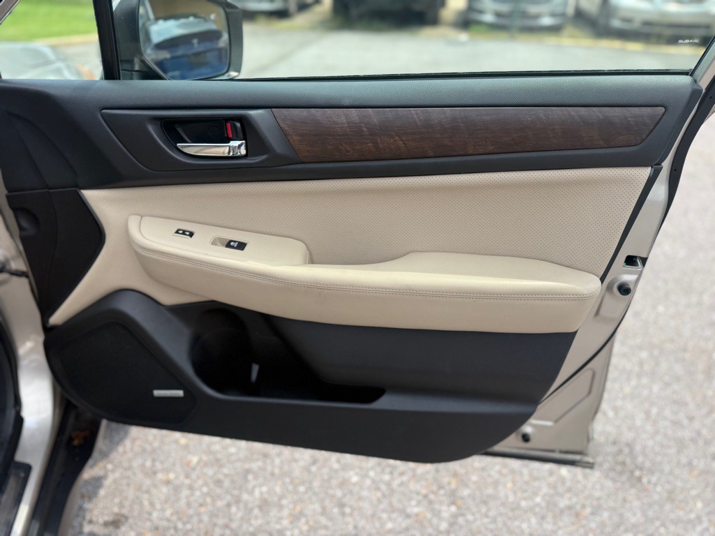 2017 Subaru Outback Image 20
