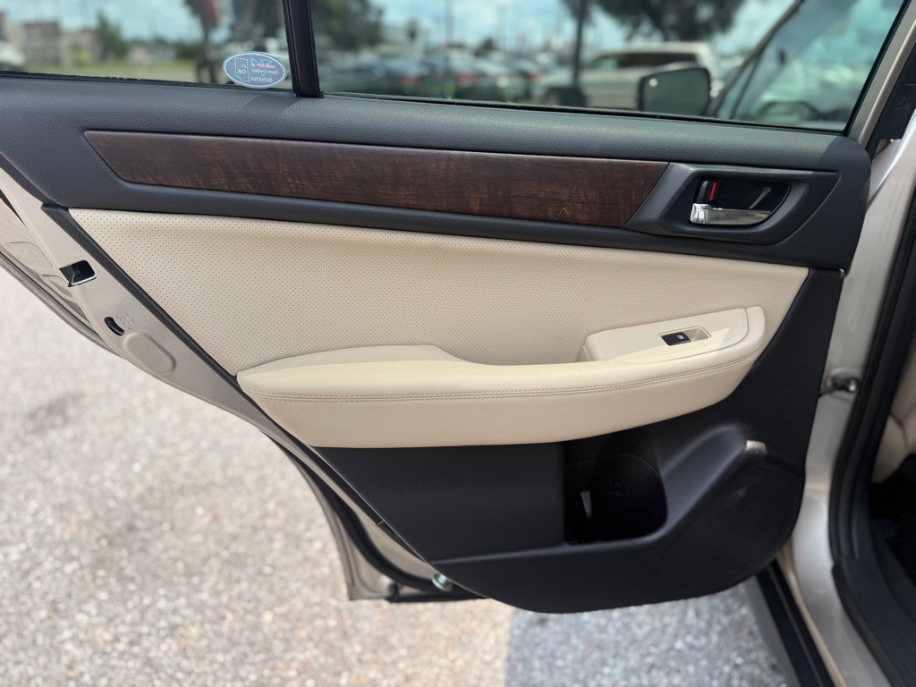 2017 Subaru Outback Image 22