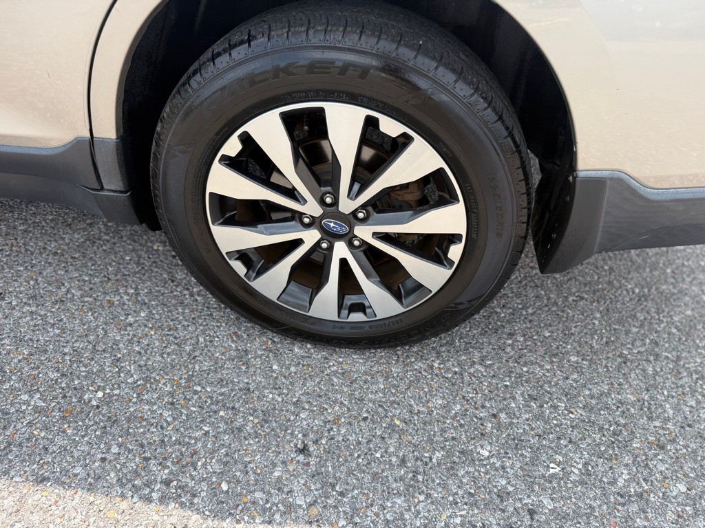 2017 Subaru Outback Image 31