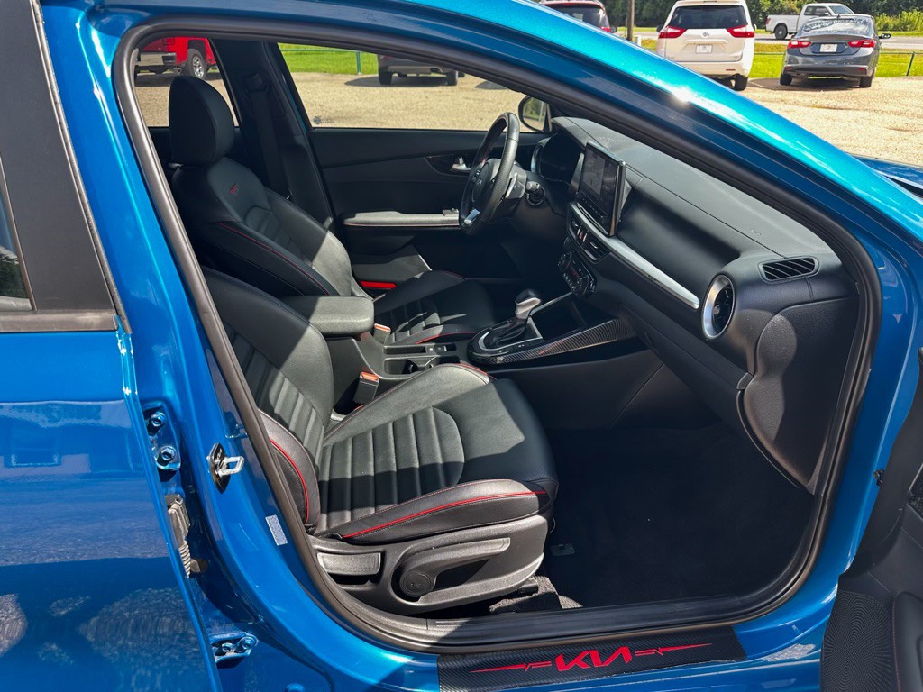2023 Kia Forte Image 14