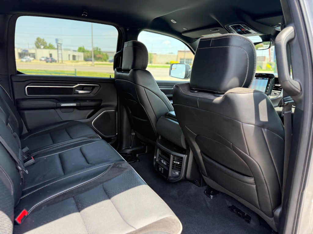 2025 RAM 1500 Image 20