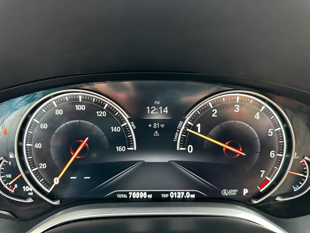 2016 BMW 7 Series Image 25