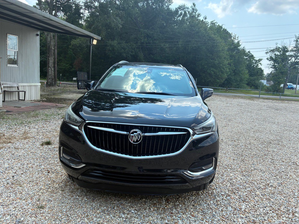 2018 Buick Enclave Image 2