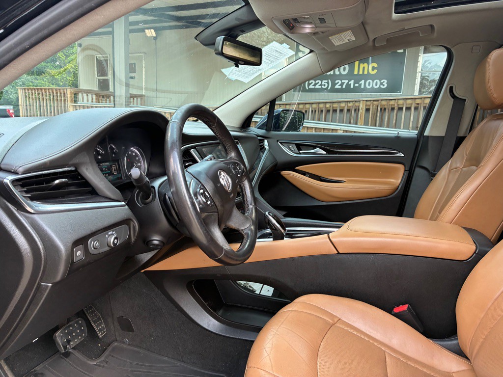 2018 Buick Enclave Image 9