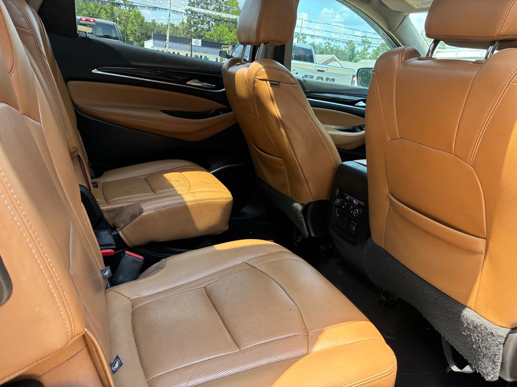 2018 Buick Enclave Image 27