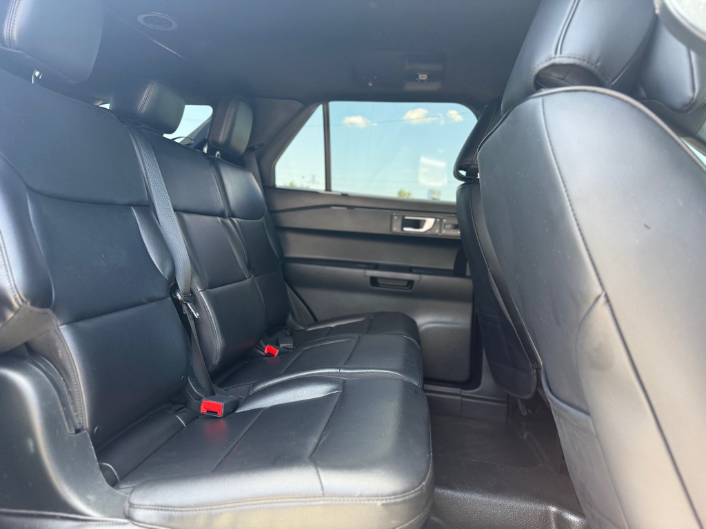 2021 Ford Explorer Image 18