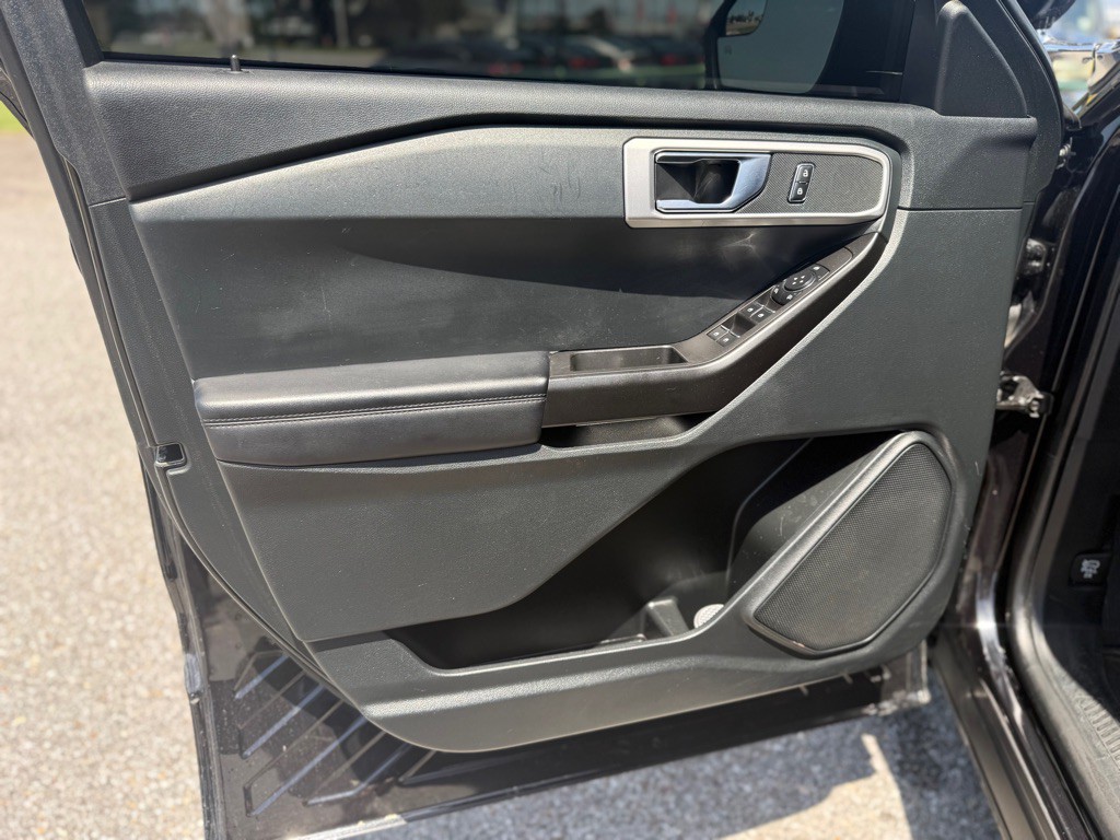 2021 Ford Explorer Image 26