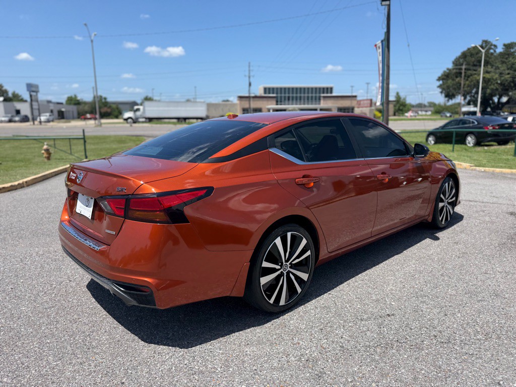 2021 Nissan Altima Image 5