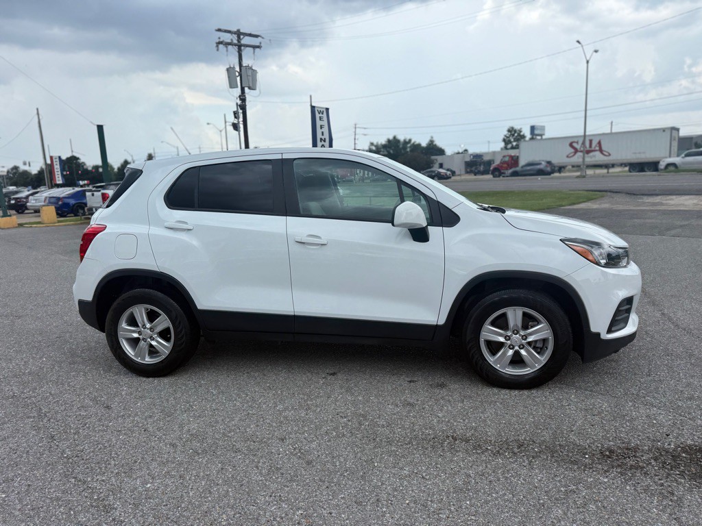 2022 Chevrolet Trax Image 4