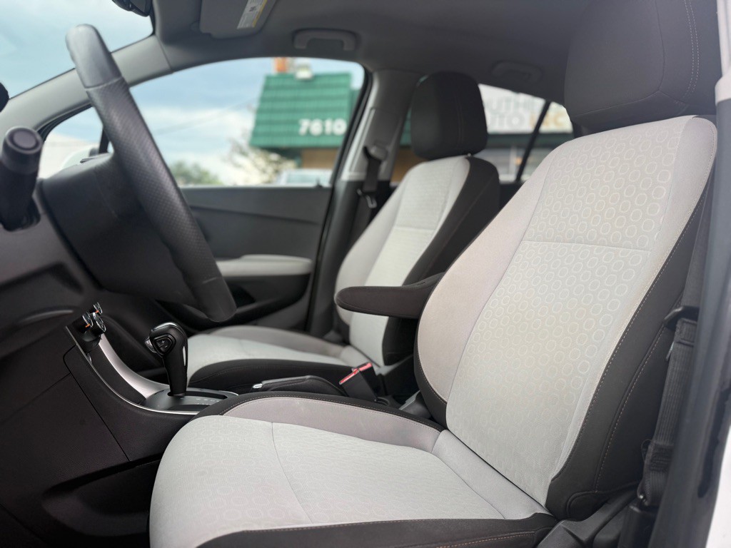 2022 Chevrolet Trax Image 9