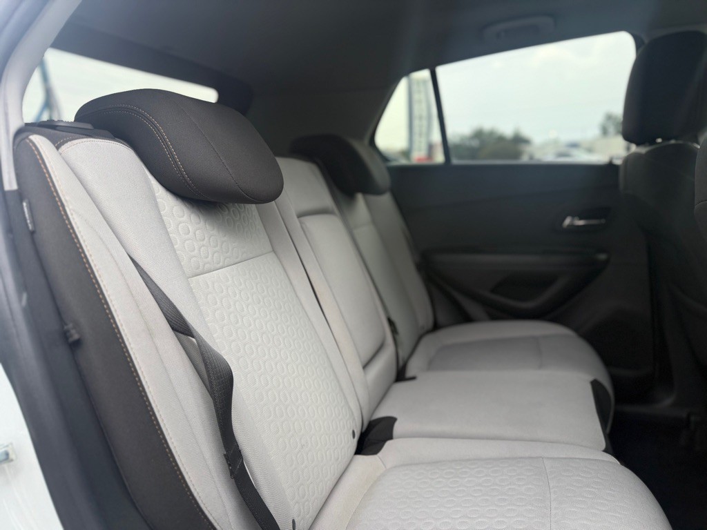 2022 Chevrolet Trax Image 15