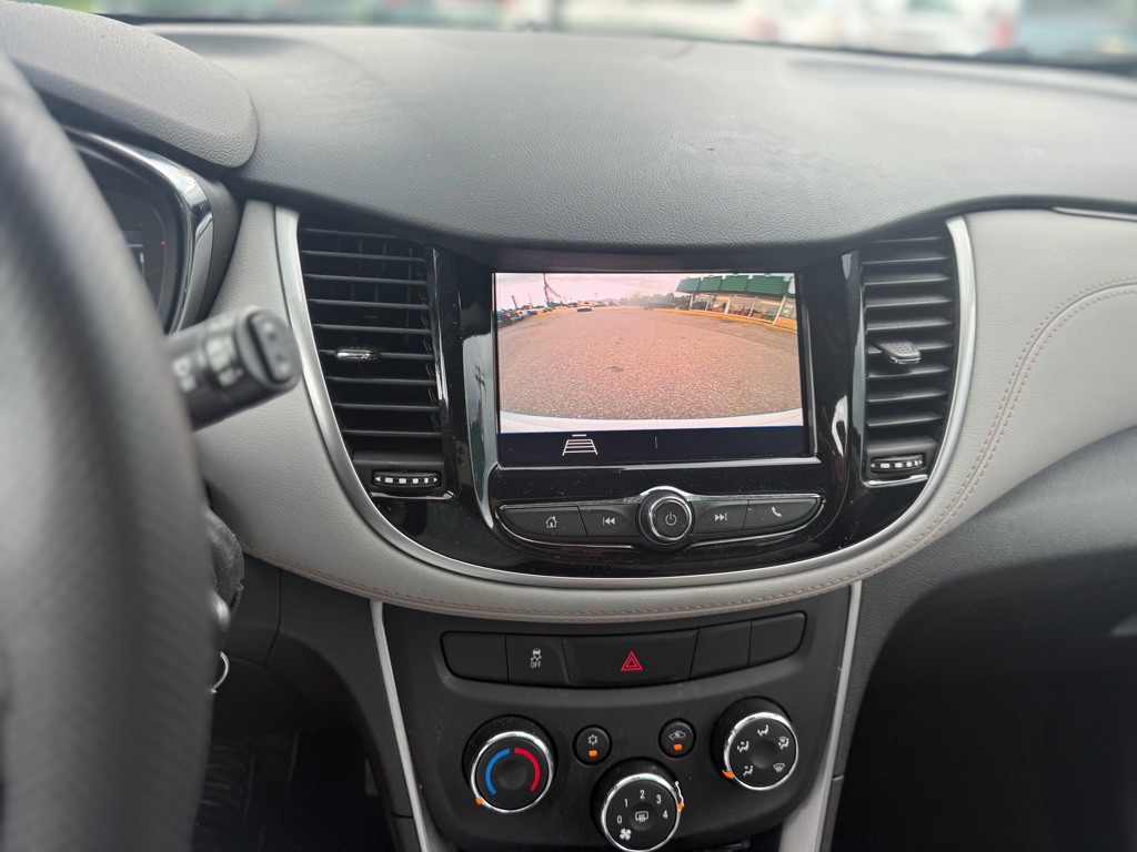 2022 Chevrolet Trax Image 24