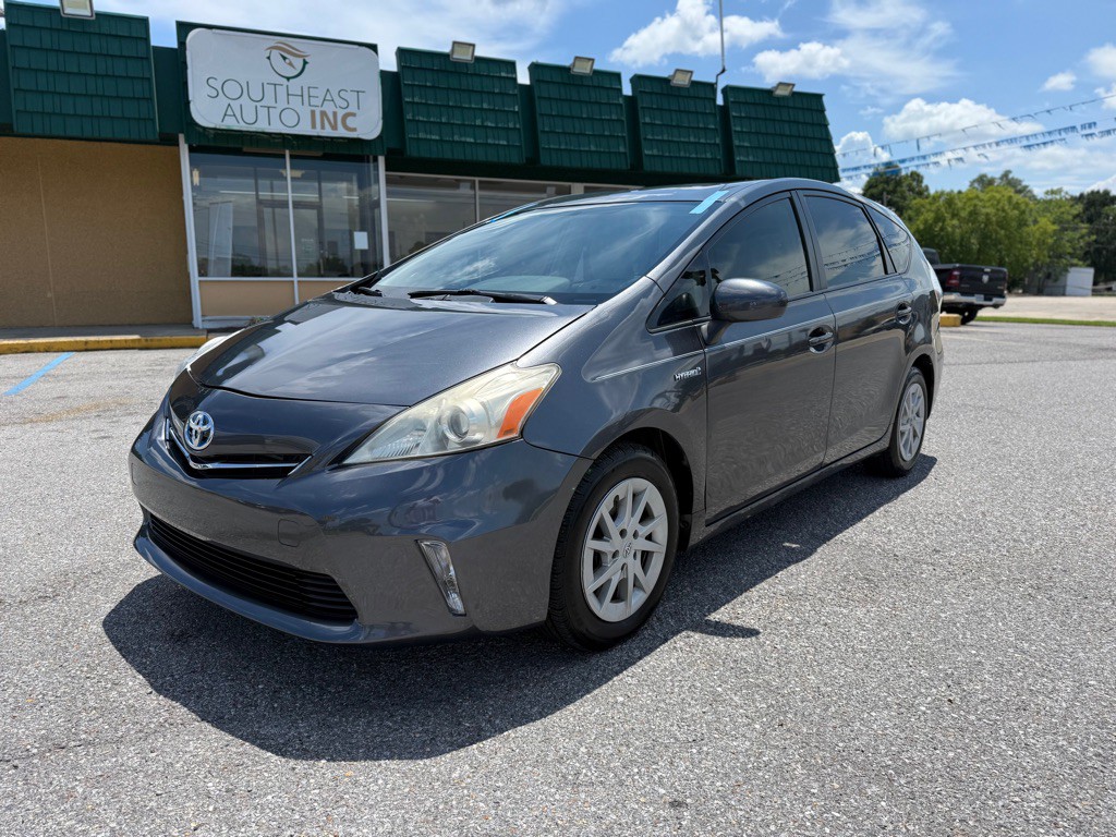 2012 Toyota Prius Image 1