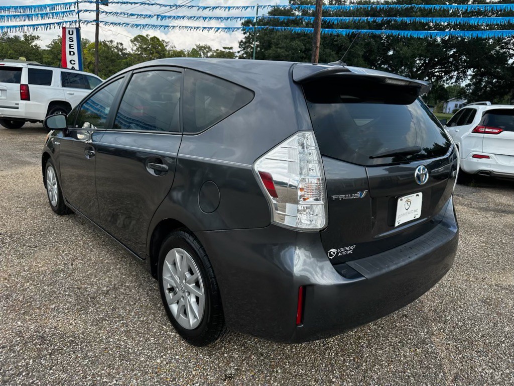 2012 Toyota Prius Image 35