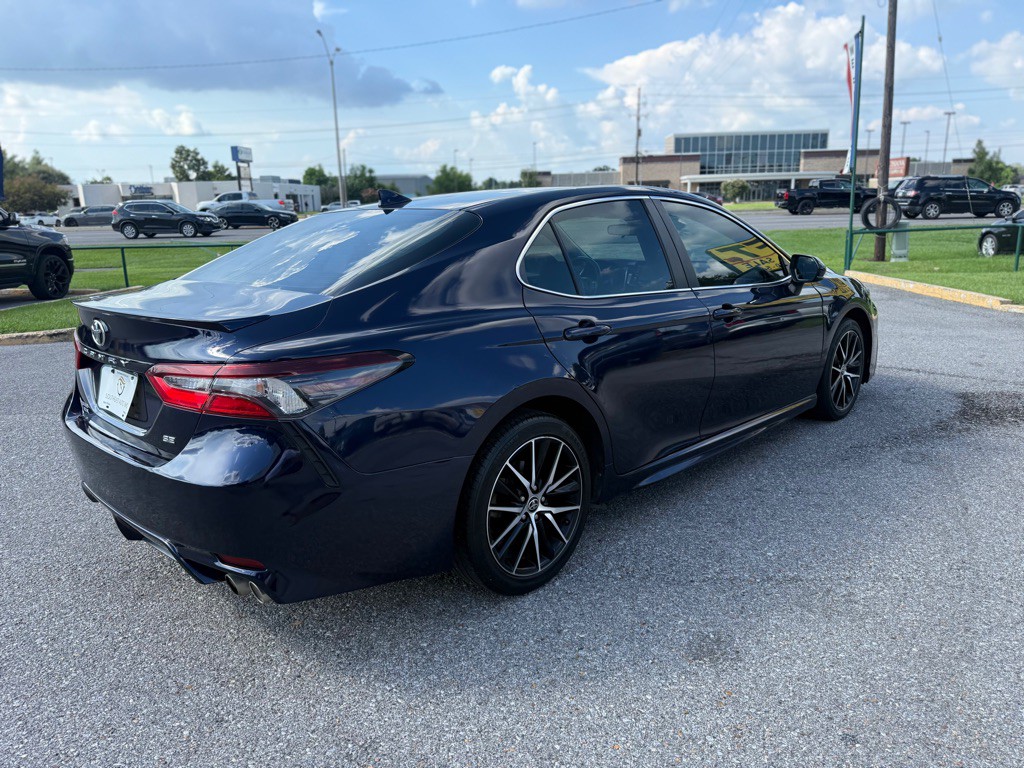 2021 Toyota Camry Image 5