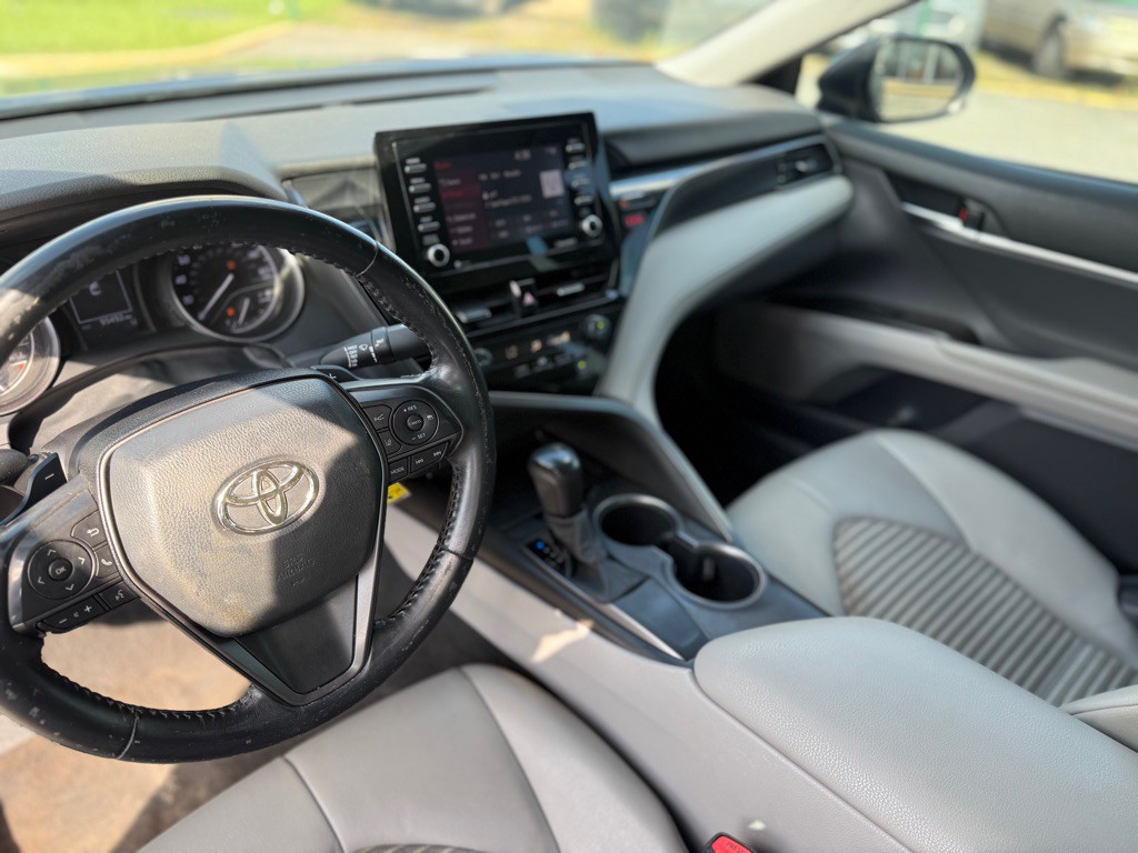 2021 Toyota Camry Image 10