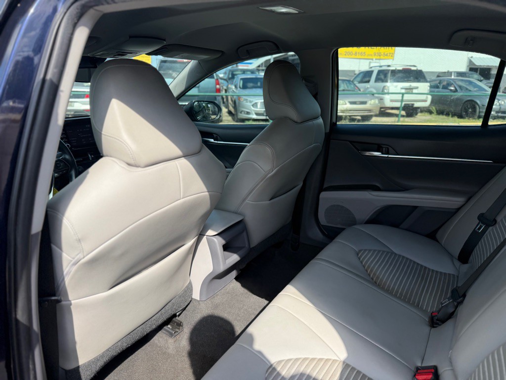 2021 Toyota Camry Image 12