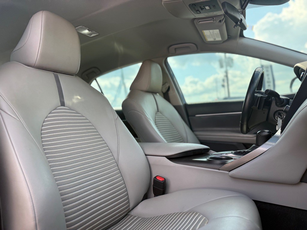 2021 Toyota Camry Image 13