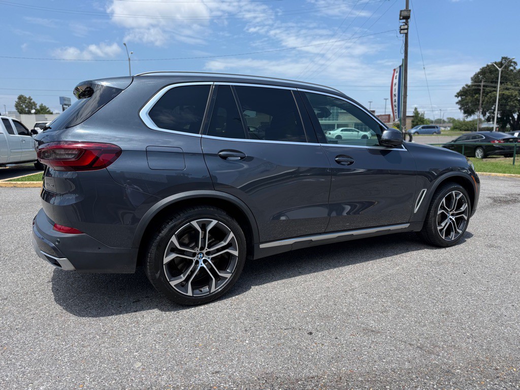 2022 BMW X5 Image 5