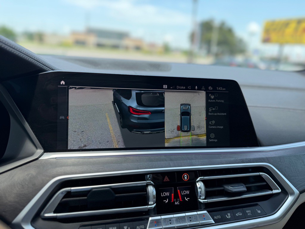 2022 BMW X5 Image 28