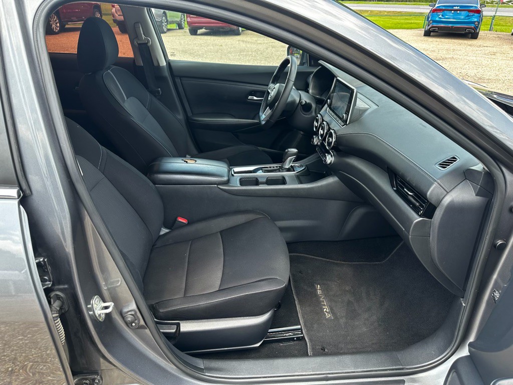2021 Nissan Sentra Image 14
