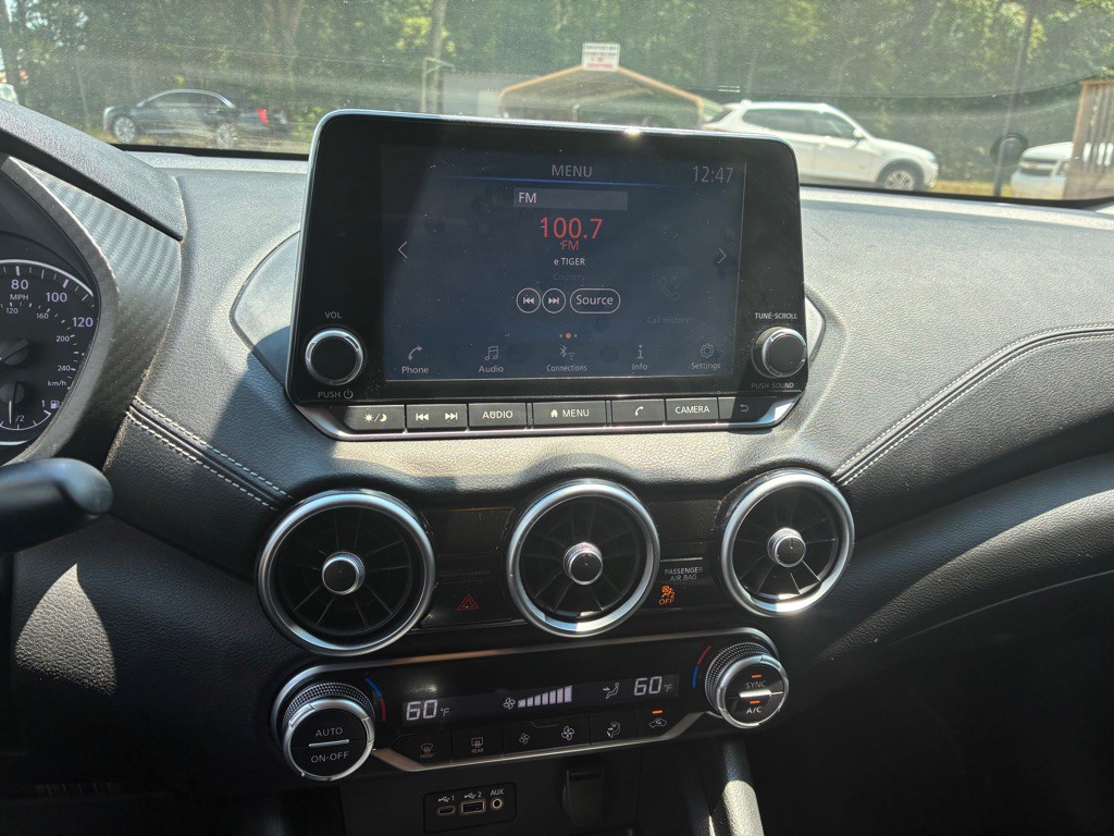 2021 Nissan Sentra Image 12