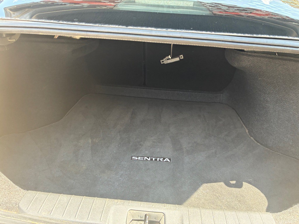 2021 Nissan Sentra Image 17