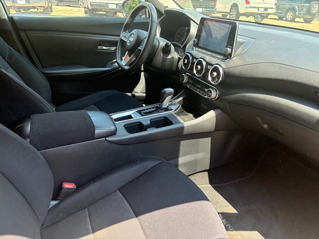 2021 Nissan Sentra Image 21