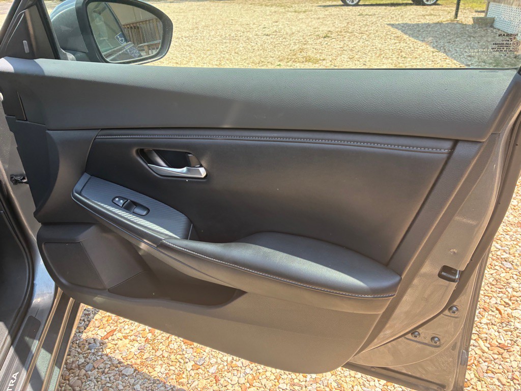2021 Nissan Sentra Image 22