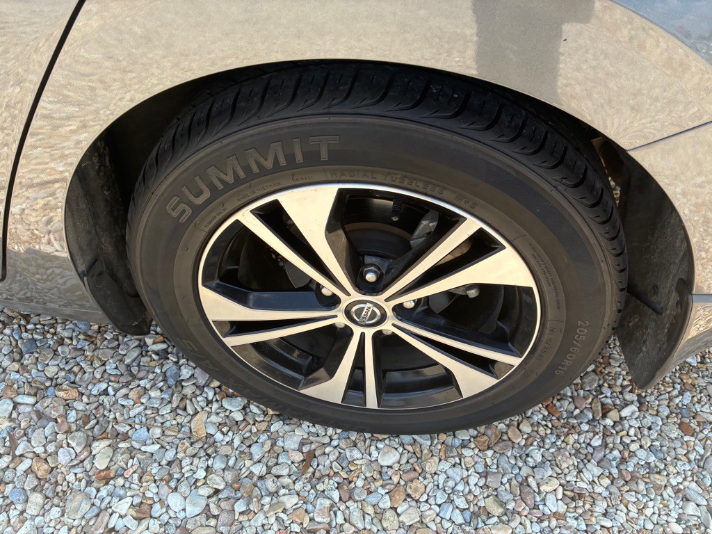 2021 Nissan Sentra Image 25