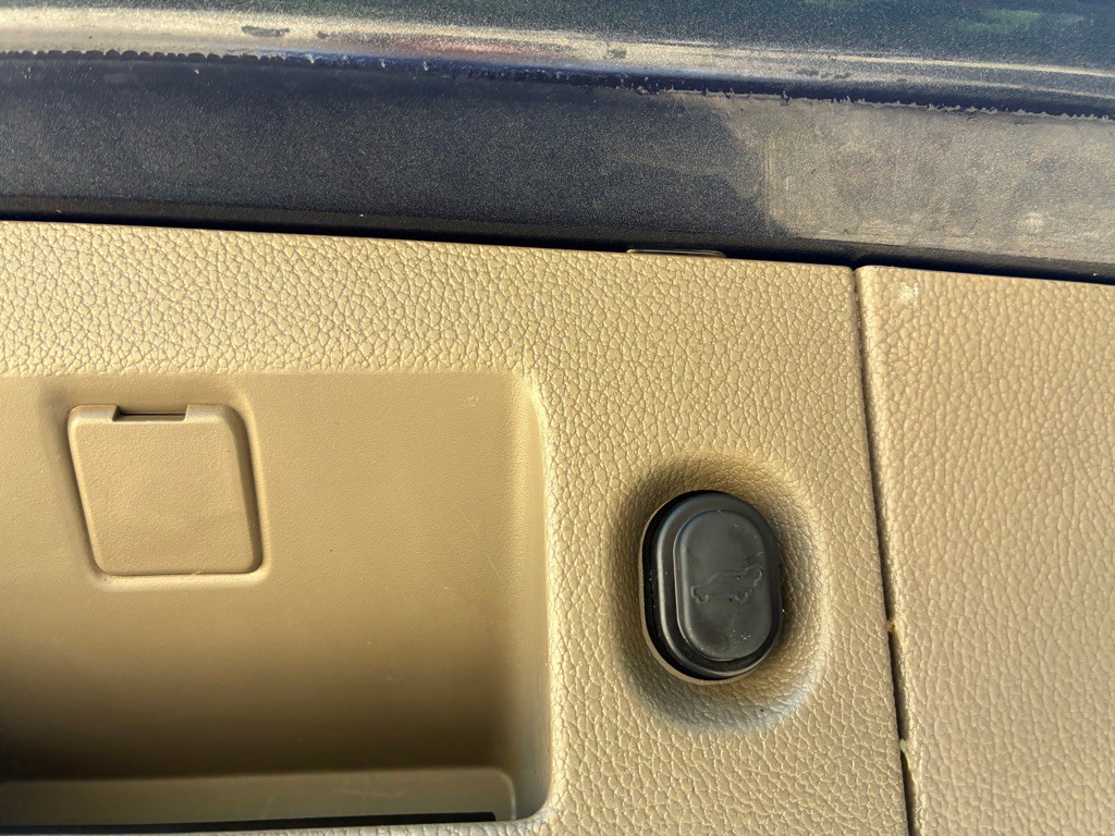 2016 Chevrolet Tahoe Image 22