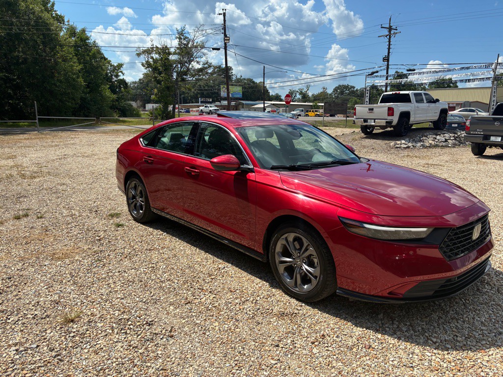2023 Honda Accord Image 3