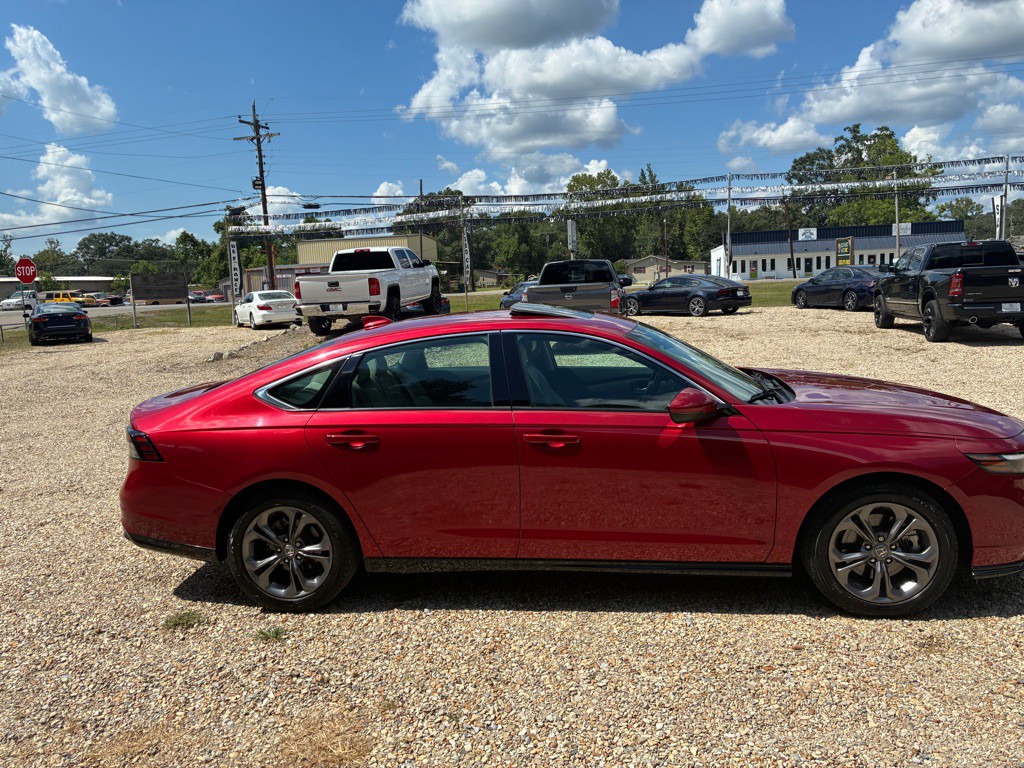 2023 Honda Accord Image 4