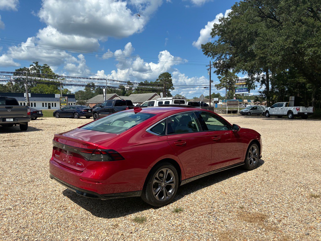 2023 Honda Accord Image 5