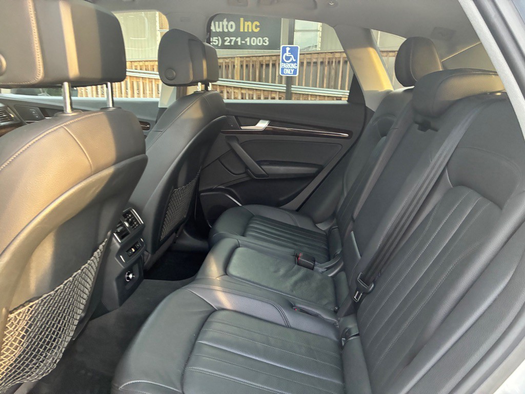 2018 Audi Q5 Image 12