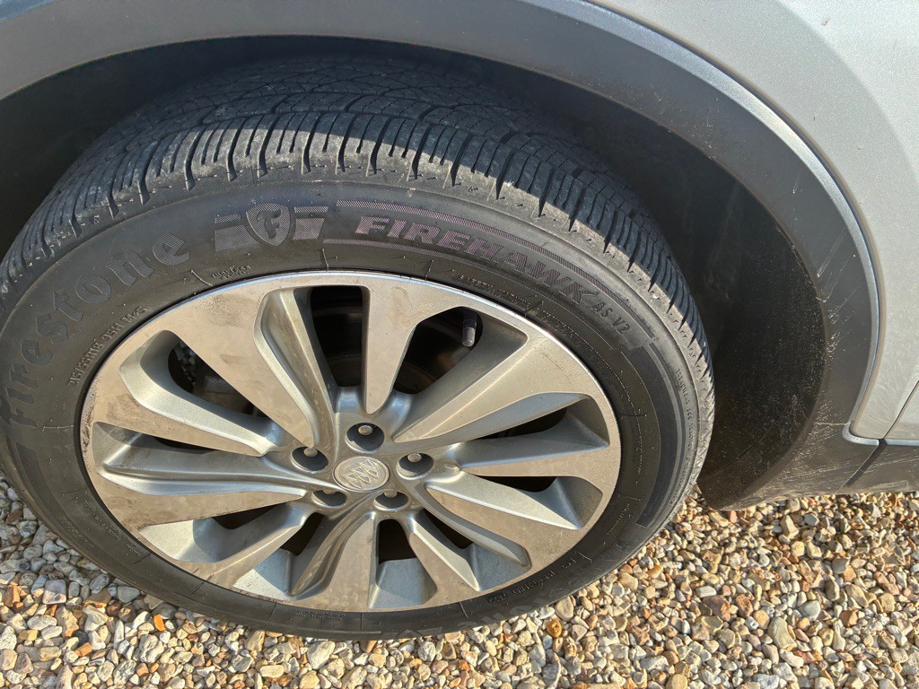 2017 Buick Enclave Image 19