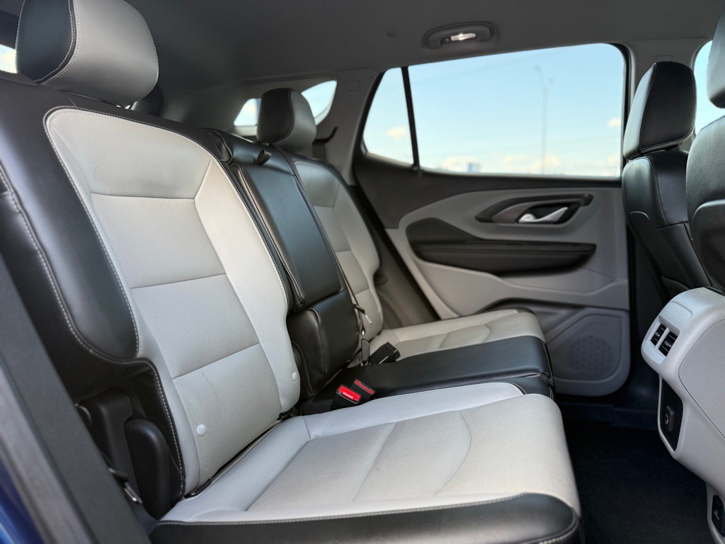 2022 GMC Terrain Image 18