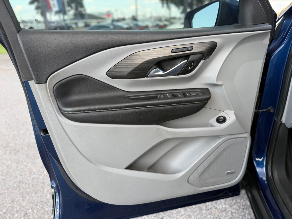 2022 GMC Terrain Image 24