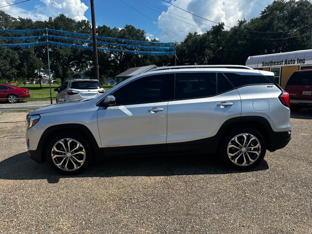 2021 GMC Terrain Image 8