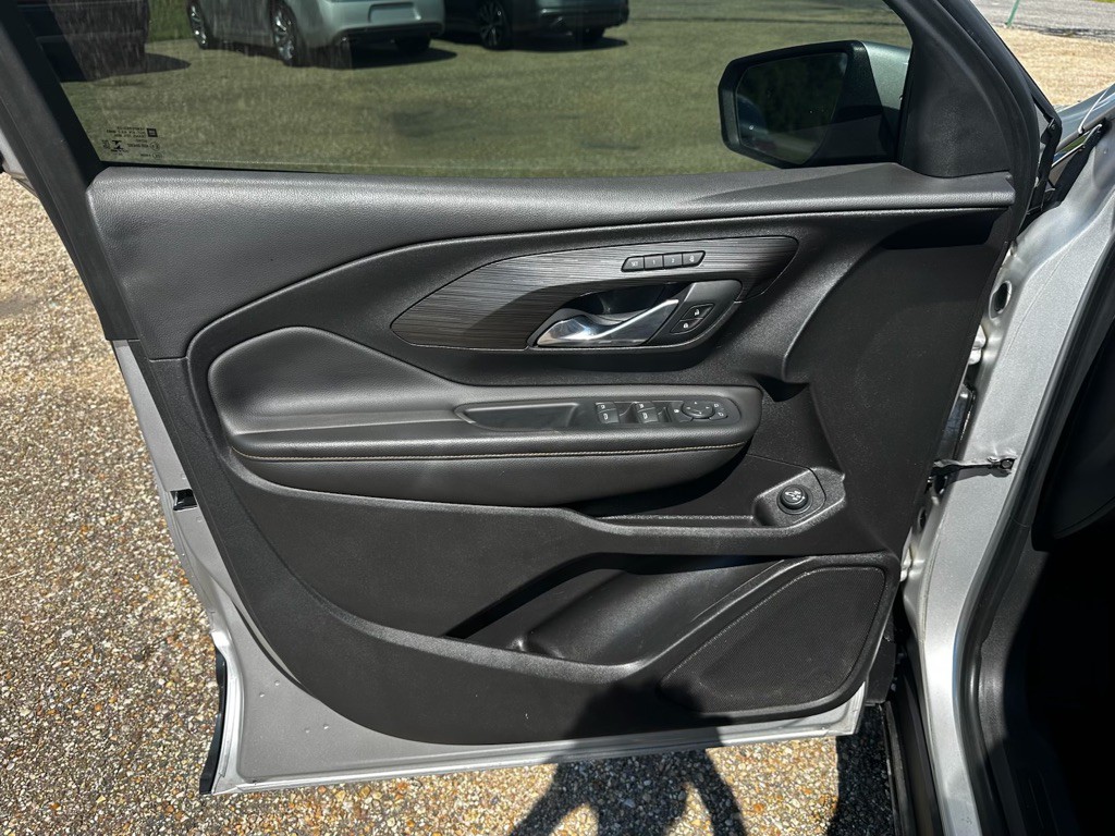 2021 GMC Terrain Image 9