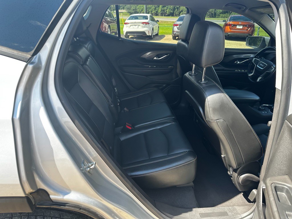 2021 GMC Terrain Image 18