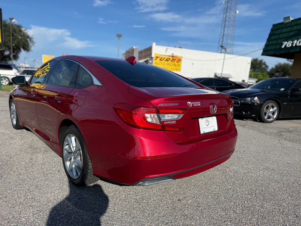 2018 Honda Accord Image 7