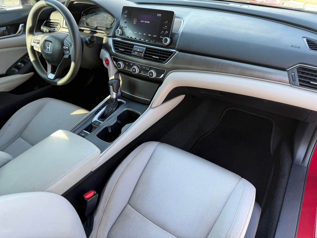 2018 Honda Accord Image 14