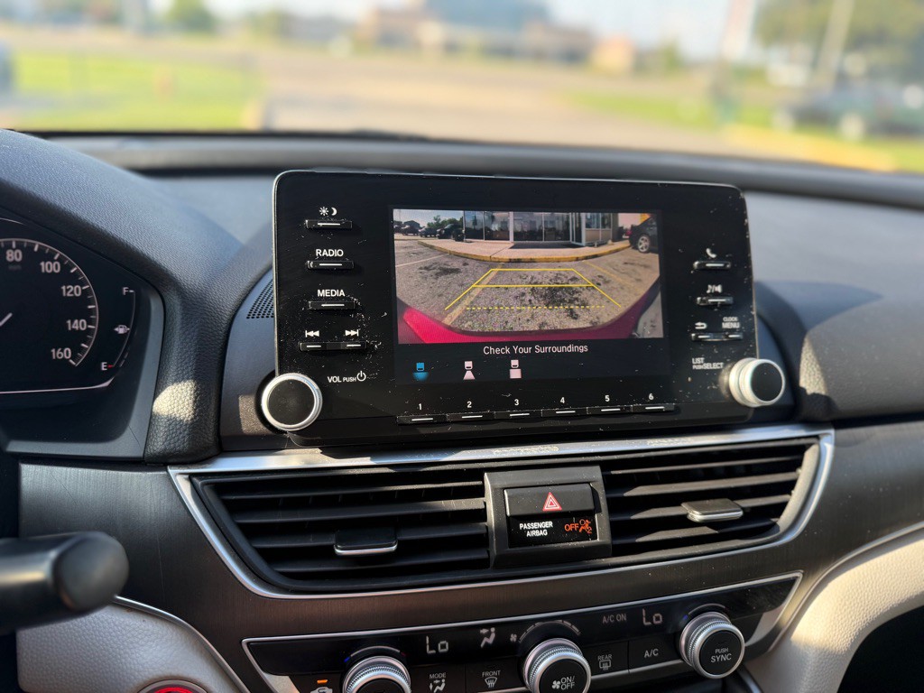 2018 Honda Accord Image 28