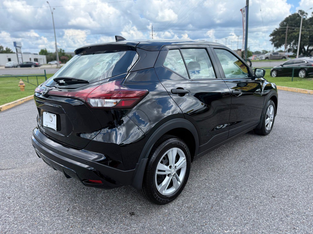 2024 Nissan Kicks Image 5