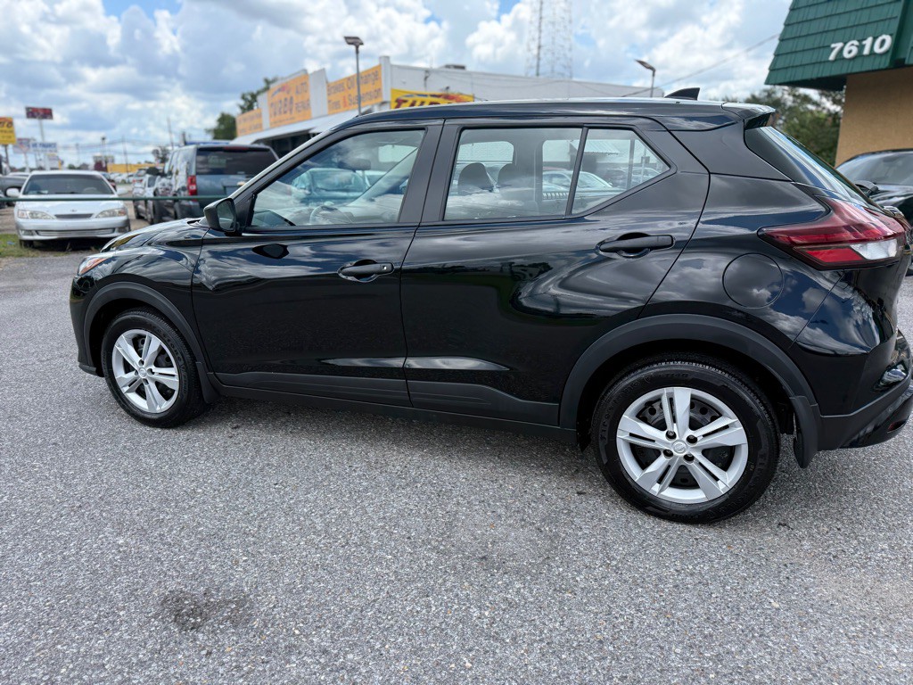 2024 Nissan Kicks Image 8